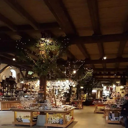 Zur Schwedenschanze 2